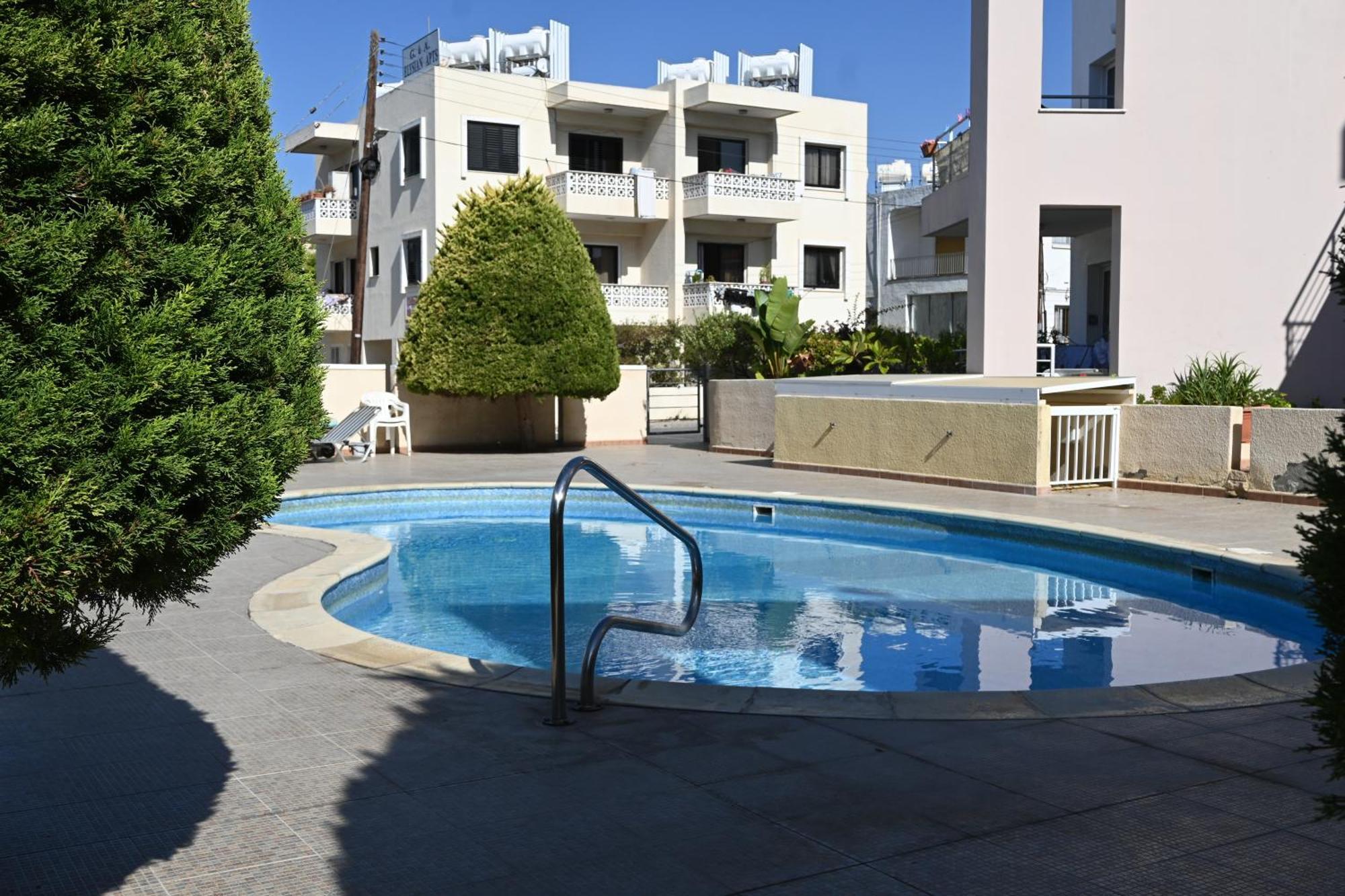 Отдыхайте С Удовольствием Paphos Bagian luar foto